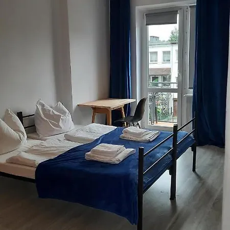 3 Z Balkonem, Nieodplatne Parkowanie Apartman