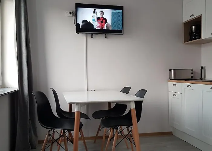 3 Z Balkonem Asklepios شقة